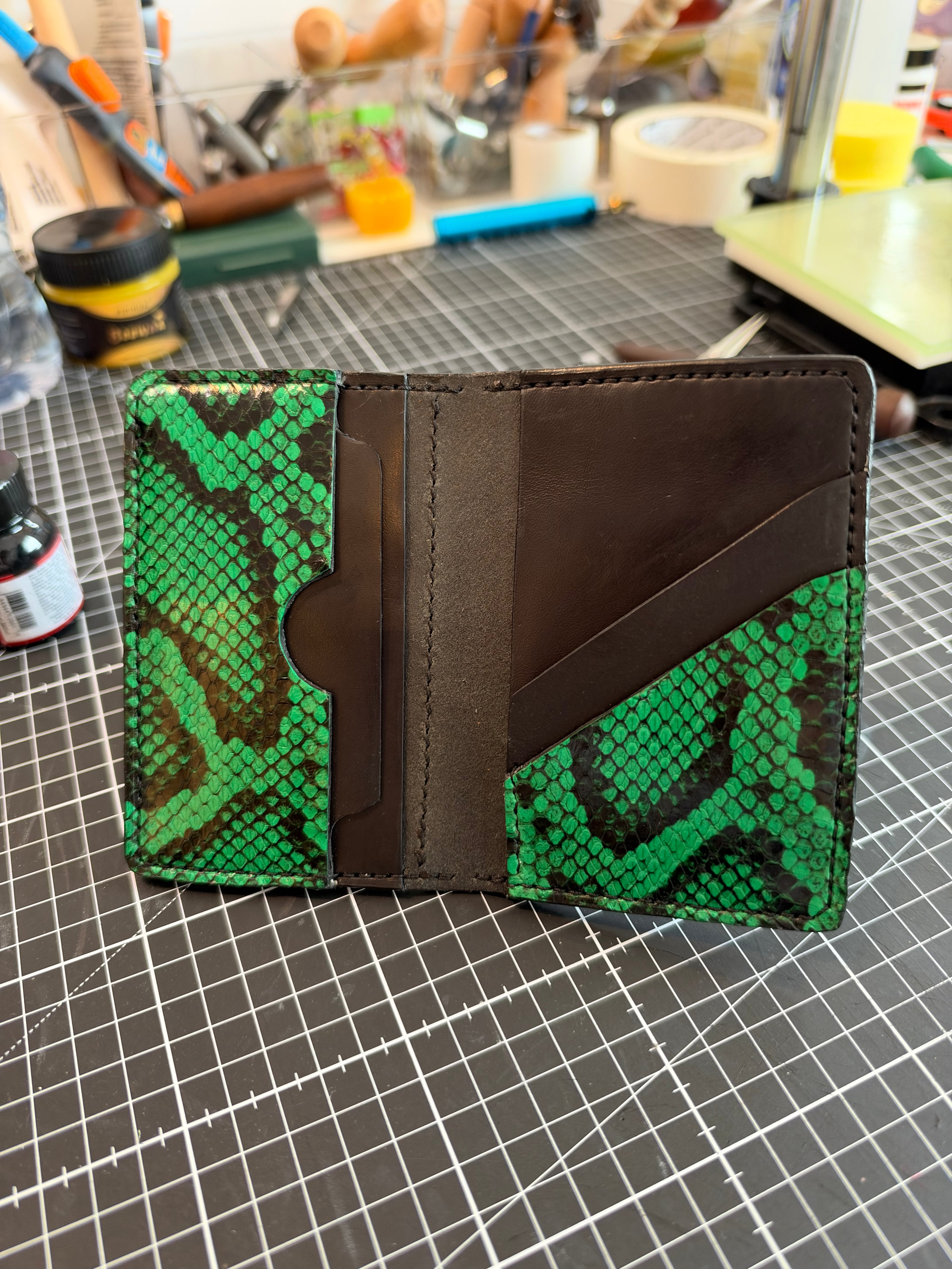 Snake wallet - green