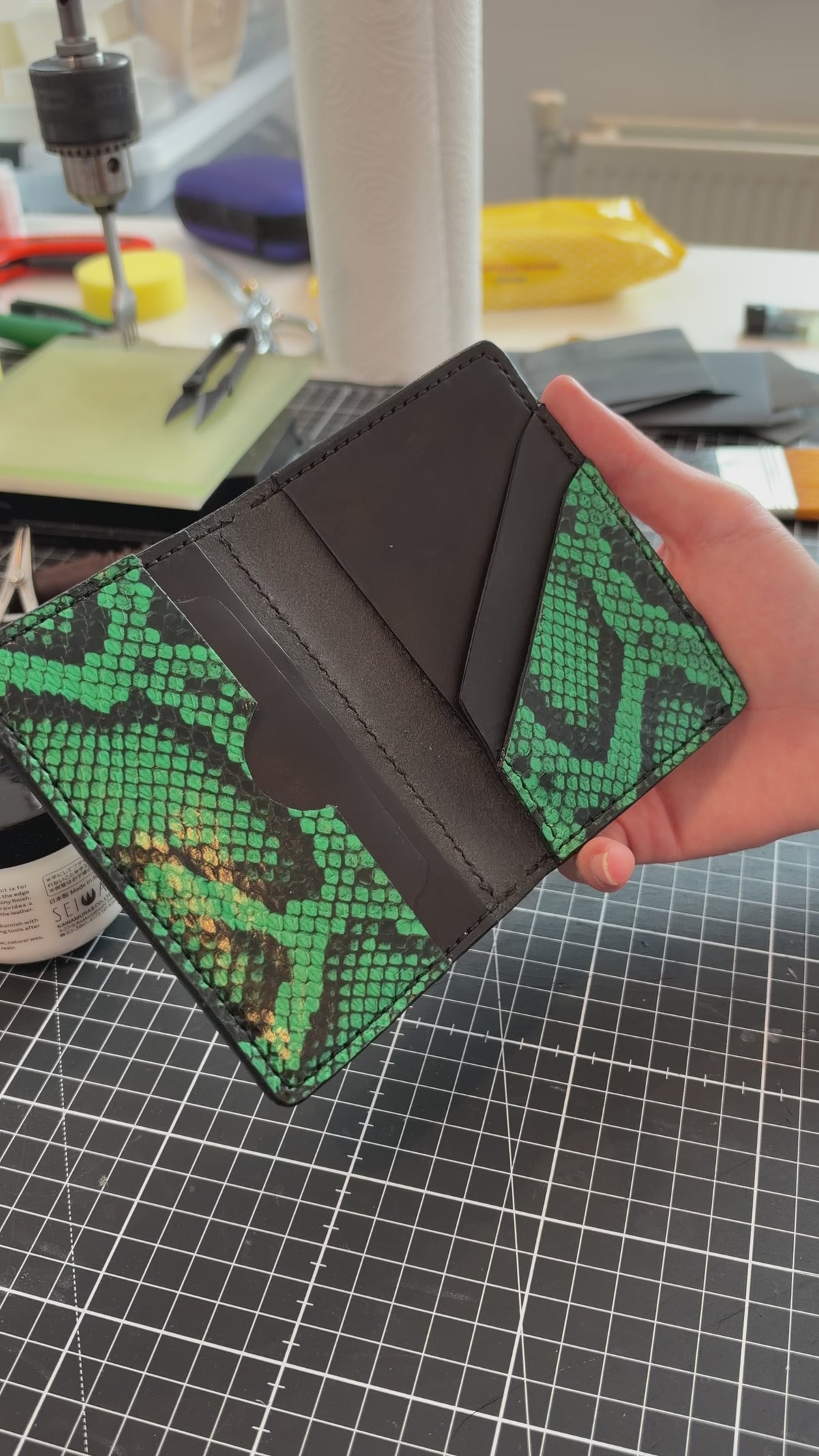 Snake wallet - green